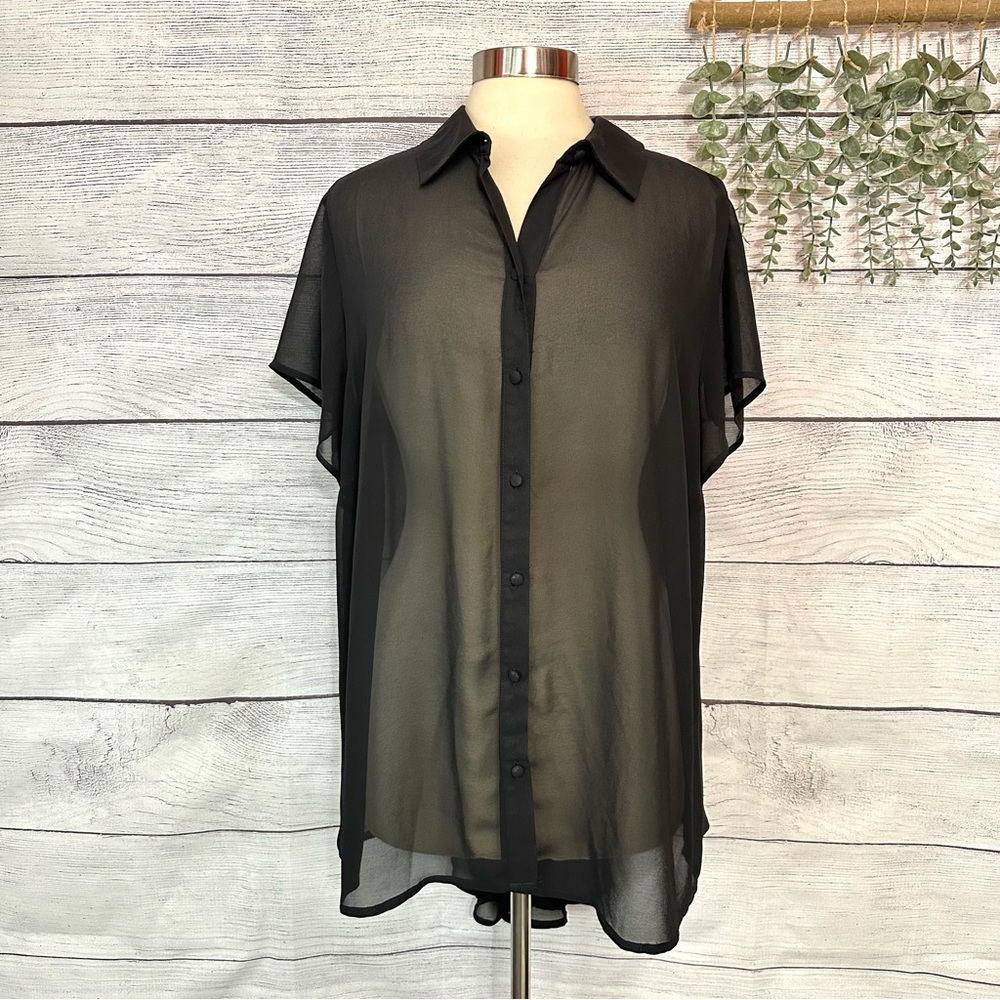 Torrid Sheer Button Down High Low Blouse Short Sleeves Black Plus Size 2 2X